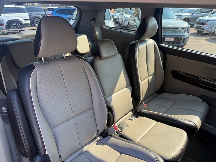 2020 Kia Carnival
