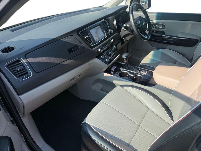 2020 Kia Carnival