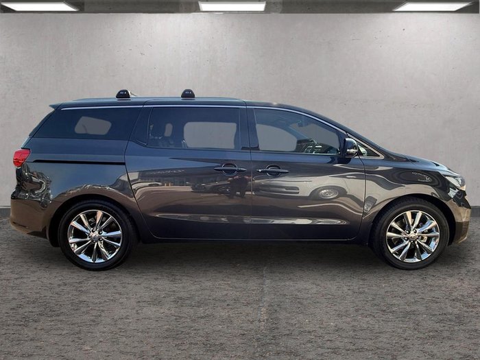 2020 Kia Carnival