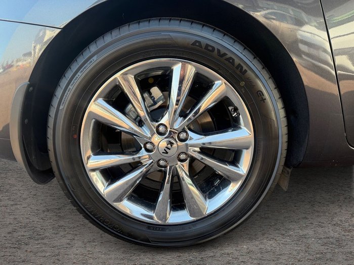 2020 Kia Carnival