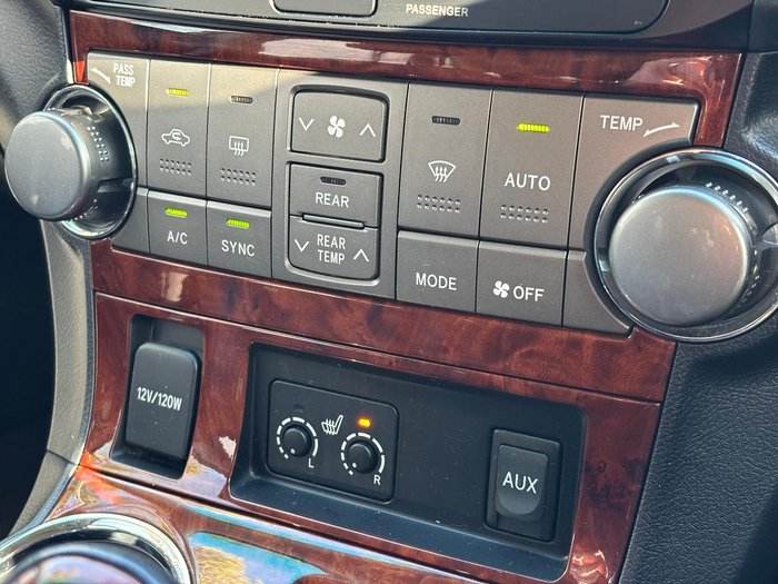 2013 Toyota Kluger Grande