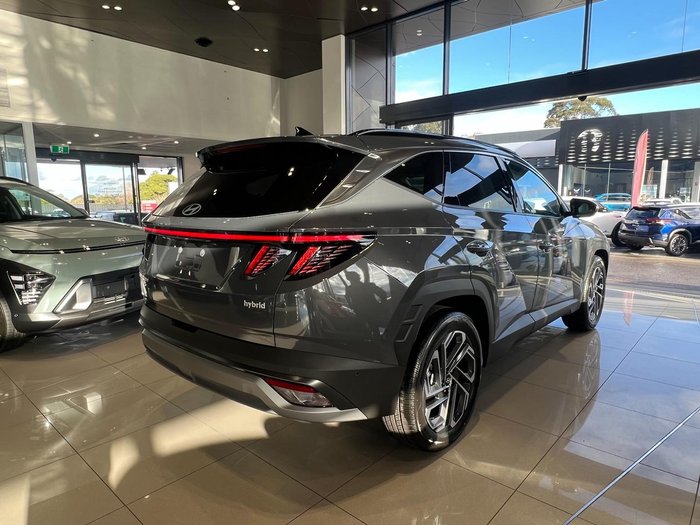 2026 Hyundai Tucson Hybrid Premium