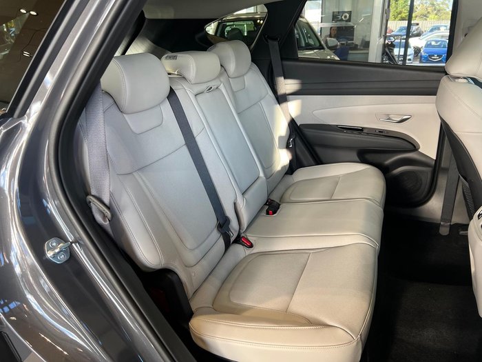 2026 Hyundai Tucson Hybrid Premium