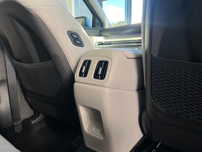 2026 Hyundai Tucson Hybrid Premium