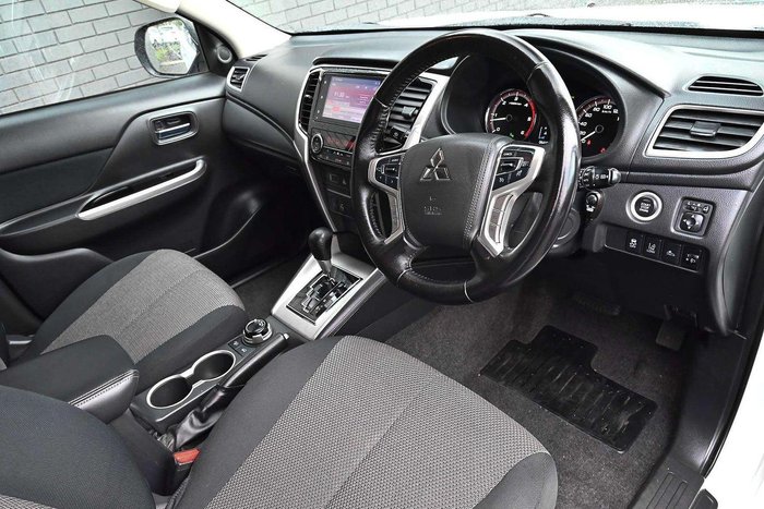 2022 Mitsubishi Triton GLS