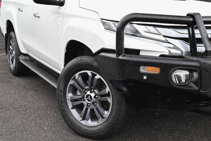 2022 Mitsubishi Triton GLS