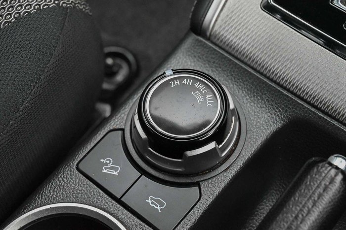 2022 Mitsubishi Triton GLS