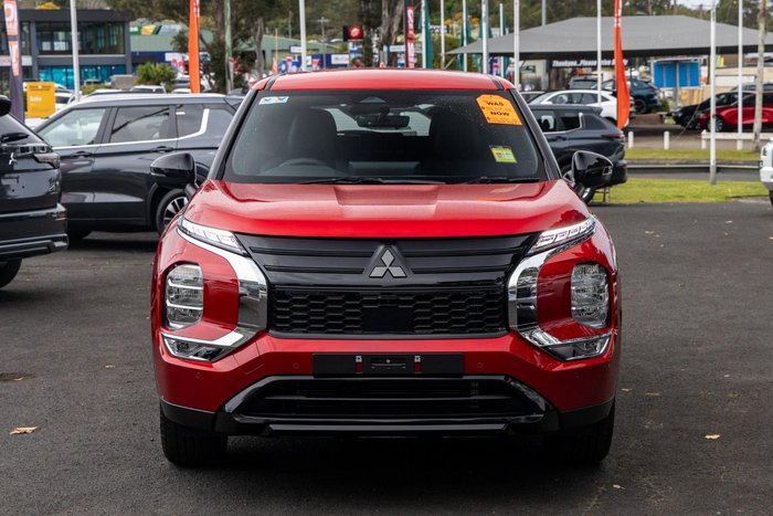 2026 Mitsubishi Outlander LS