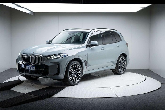 2023 BMW X5
