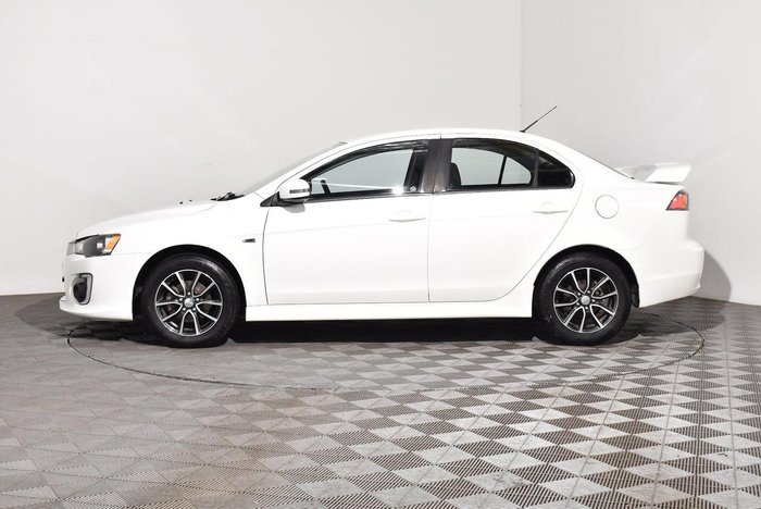 2016 Mitsubishi Lancer ES Sport