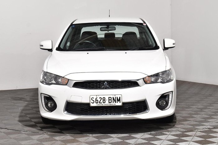2016 Mitsubishi Lancer ES Sport
