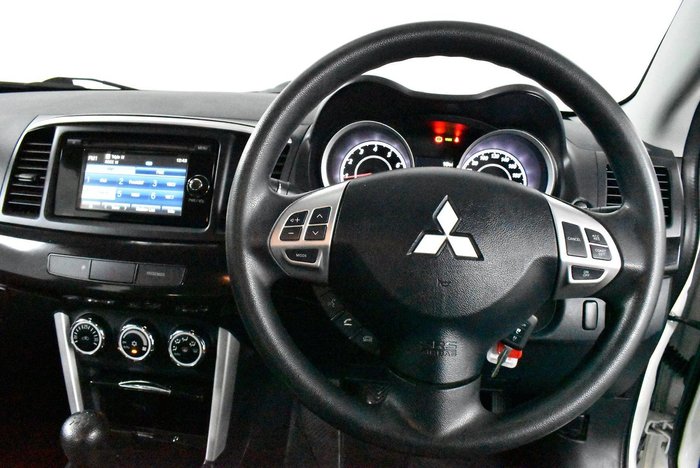 2016 Mitsubishi Lancer ES Sport