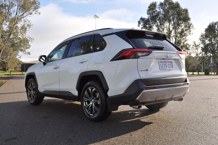 2022 Toyota RAV4 GXL