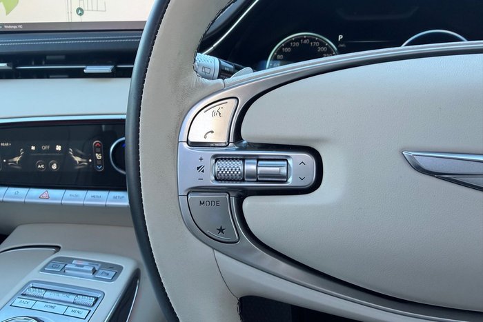 2023 Genesis GV70 2.5T AWD