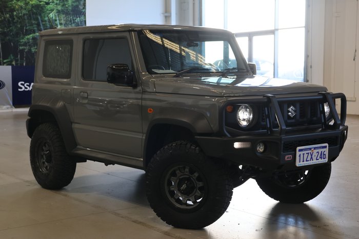 2025 Suzuki Jimny