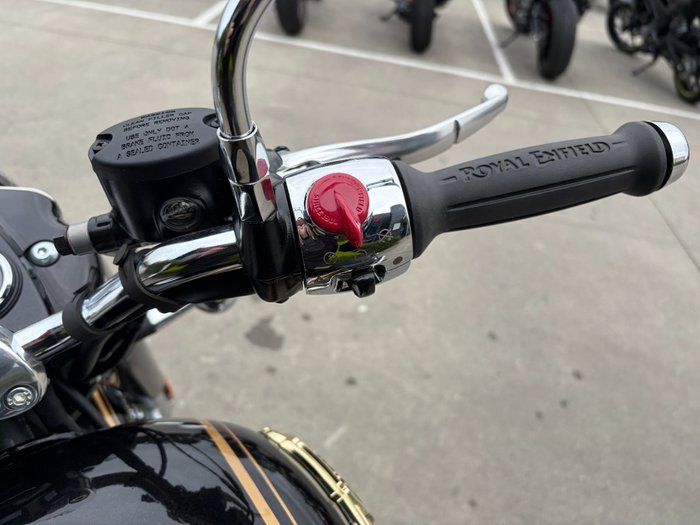 2026 Royal Enfield BULLET 650 CANNON BLA