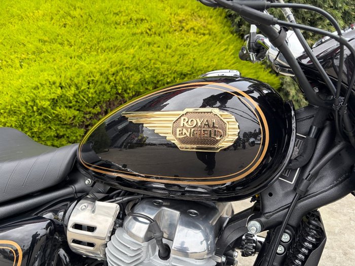 2026 Royal Enfield BULLET 650 CANNON BLA