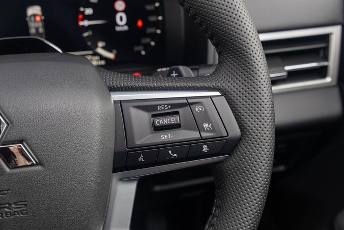 2026 Mitsubishi Outlander LS