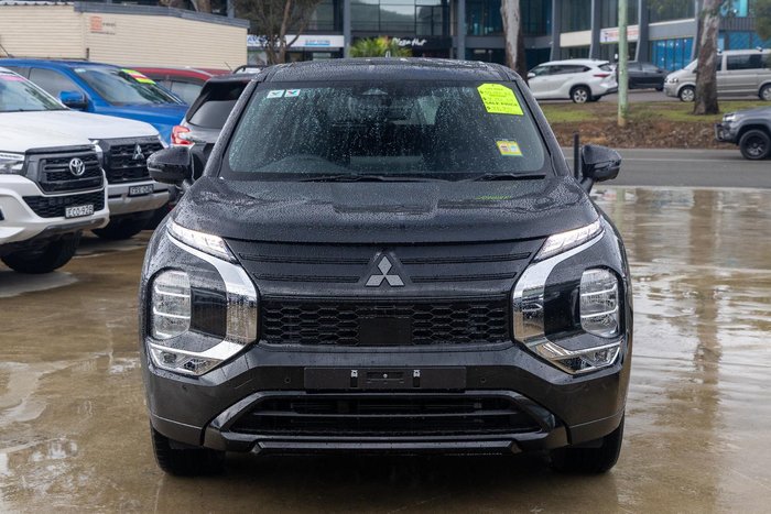 2026 Mitsubishi Outlander LS