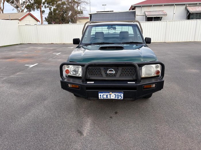2008 Nissan Navara DX