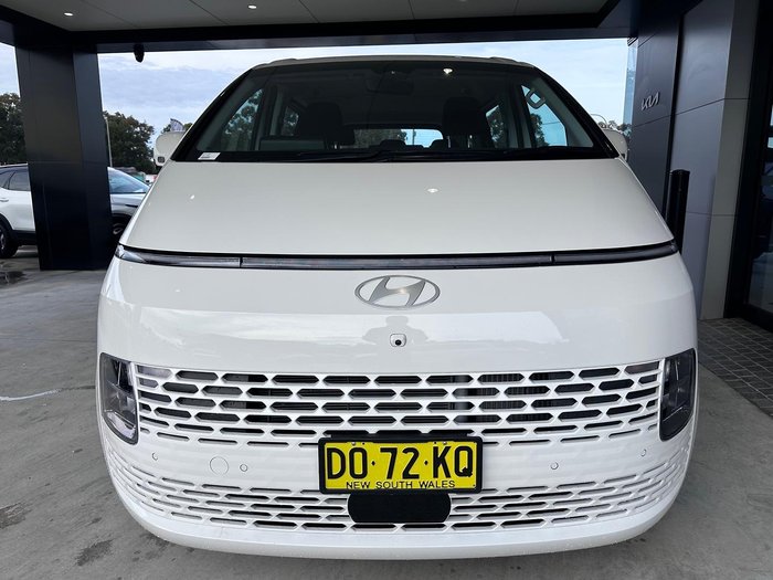 2025 Hyundai STARIA