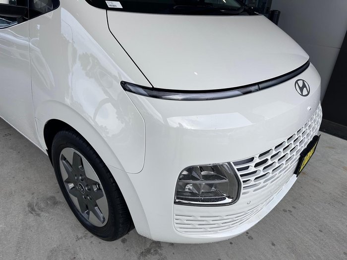 2025 Hyundai STARIA