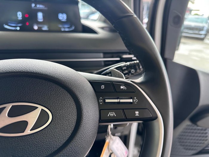 2025 Hyundai STARIA