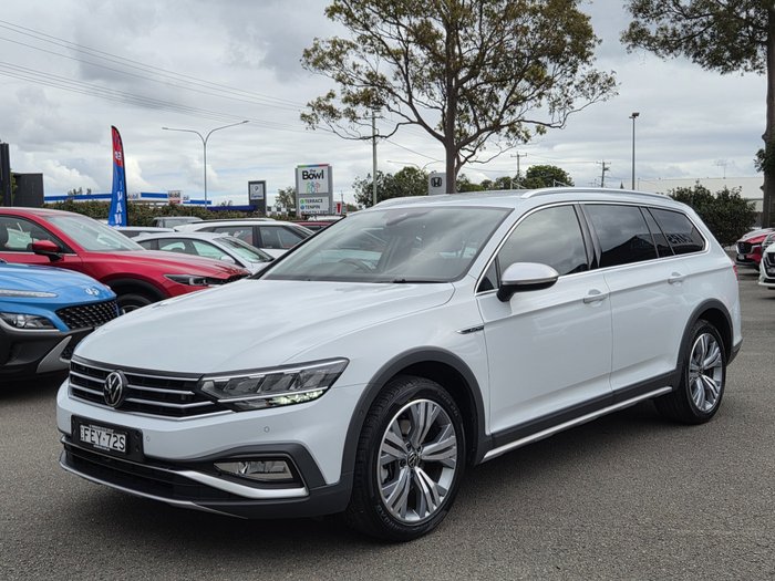 2023 Volkswagen Passat Alltrack 162TSI