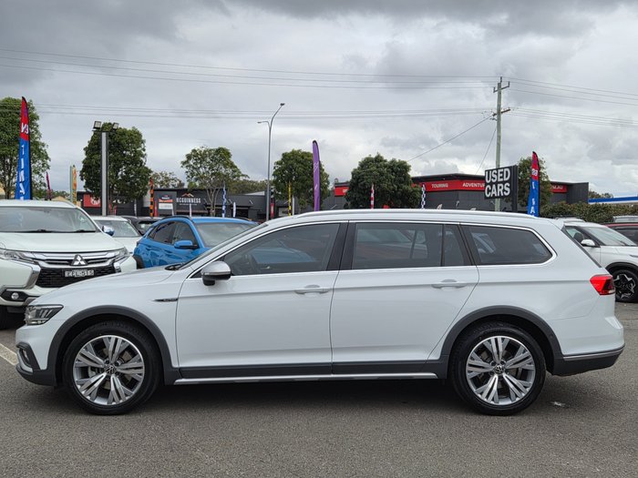 2023 Volkswagen Passat Alltrack 162TSI