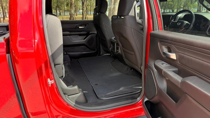 2026 RAM 1500 Express Black Edition Hurricane SO