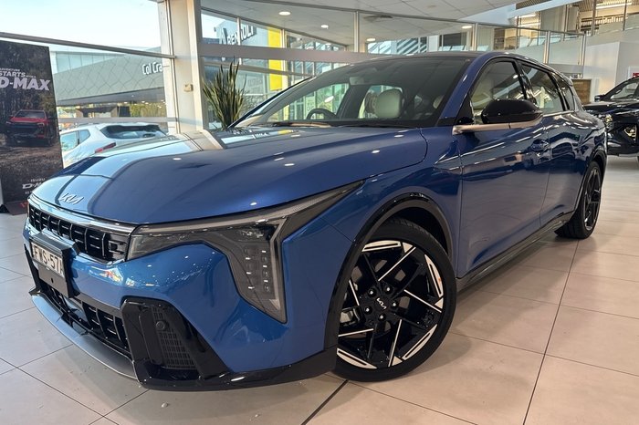 2025 Kia K4