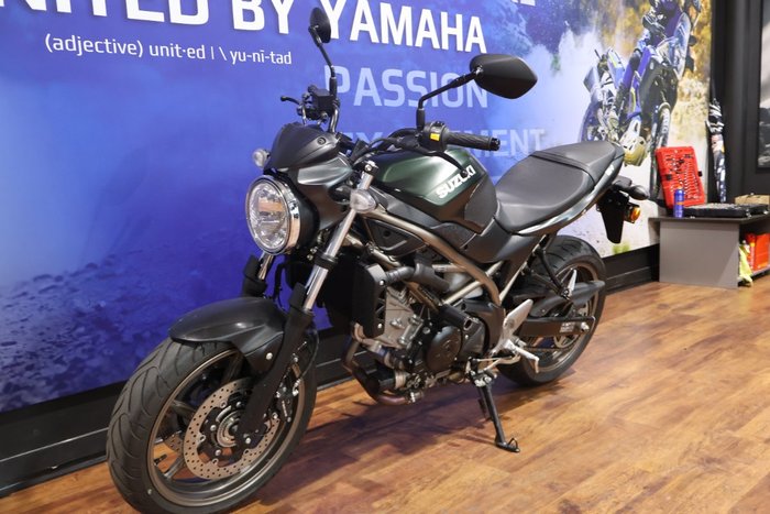 2025 Suzuki SV650 GREEN/BLACK