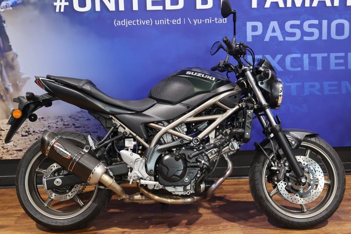 2025 Suzuki SV650 GREEN/BLACK