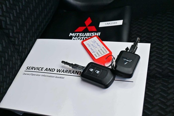 2025 Mitsubishi Eclipse Cross ES