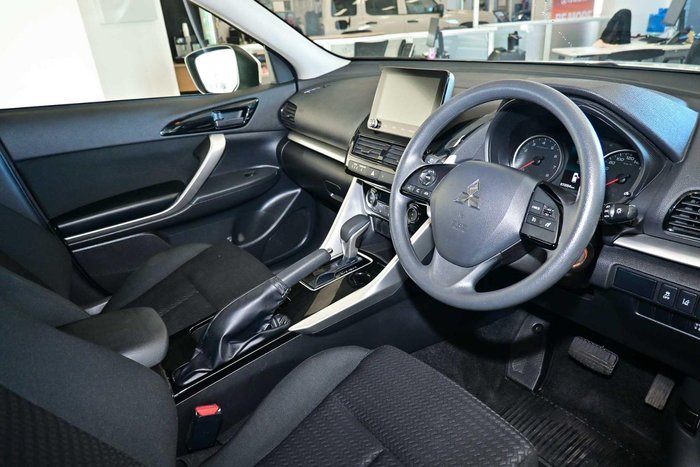 2025 Mitsubishi Eclipse Cross ES