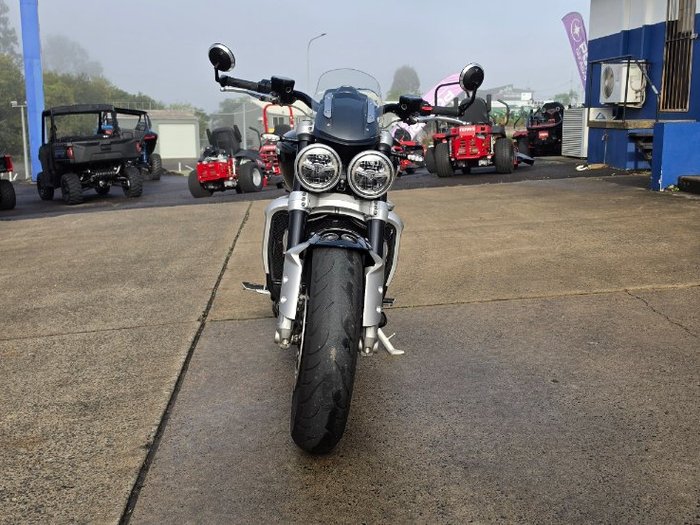 2022 TRIUMPH ROCKET 3 R Black