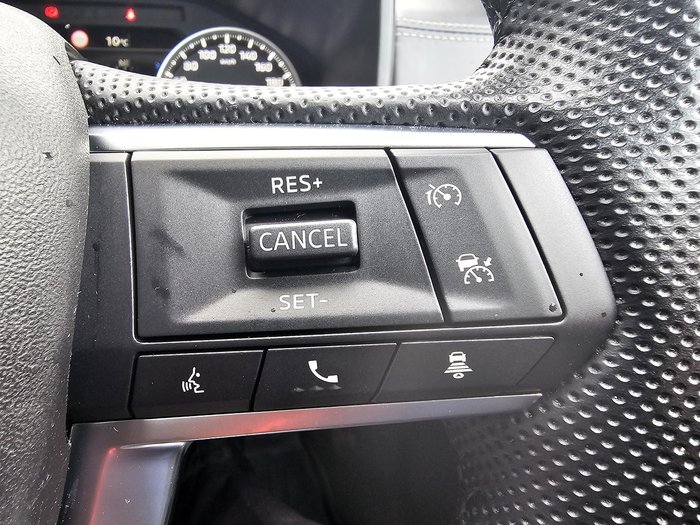 2023 Mitsubishi Outlander LS