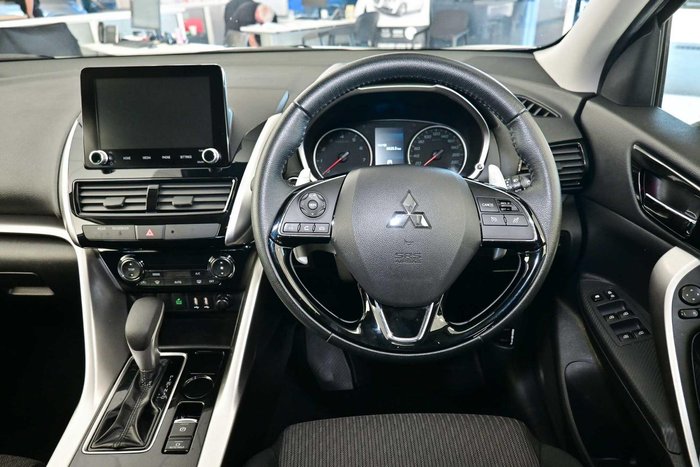 2025 Mitsubishi Eclipse Cross LS