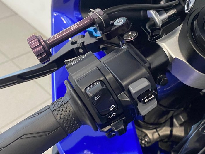 2024 Yamaha YZF-R1 R1 Blue