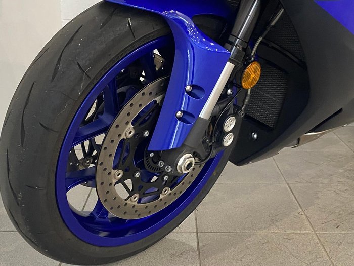 2024 Yamaha YZF-R1 R1 Blue