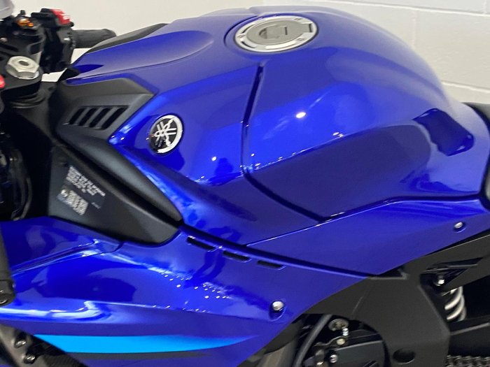 2024 Yamaha YZF-R1 R1 Blue