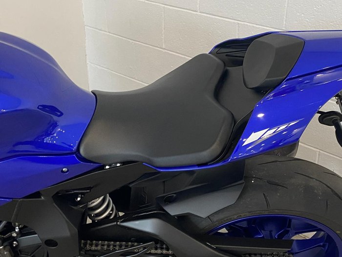 2024 Yamaha YZF-R1 R1 Blue
