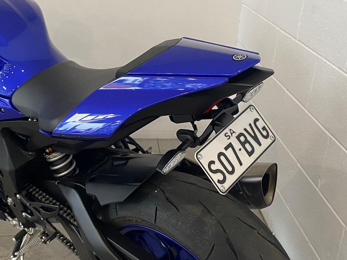 2024 Yamaha YZF-R1 R1 Blue