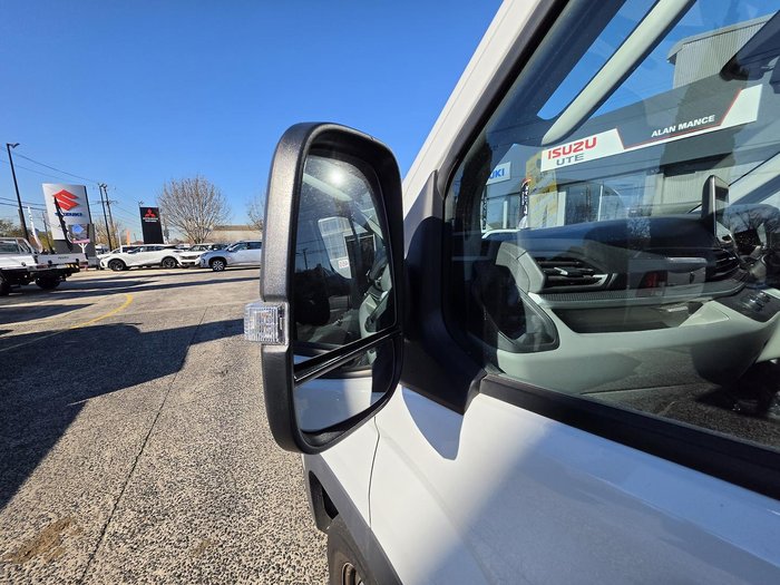 2023 LDV Deliver 9 MWB Mid Roof