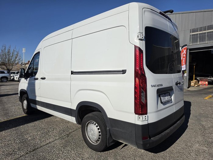 2023 LDV Deliver 9 MWB Mid Roof