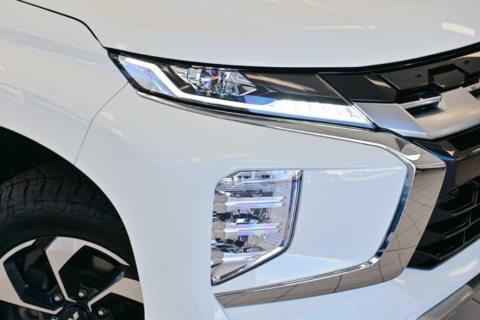 2024 Mitsubishi Pajero Sport GLS