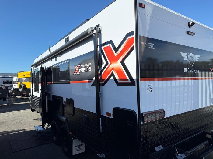 2026 JB Caravans Dirt Road Xteme 22'Fd Corner Shower