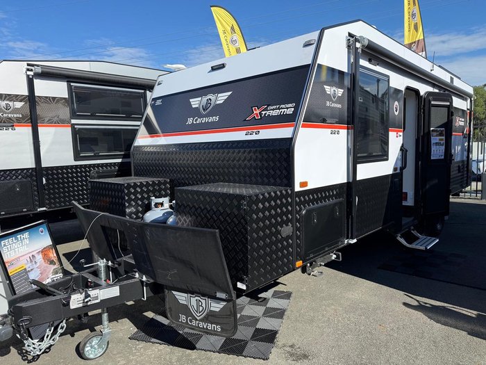 2026 JB Caravans Dirt Road Xteme 22'Fd Corner Shower