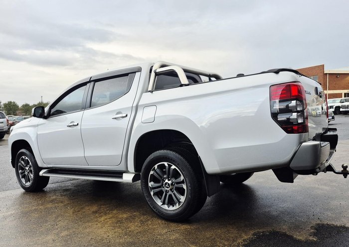 2021 Mitsubishi Triton GLS