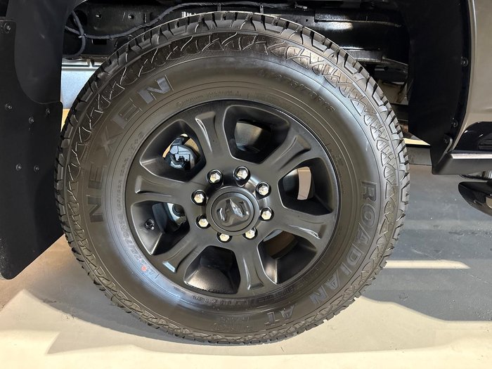 2026 RAM 2500 Laramie Rambox